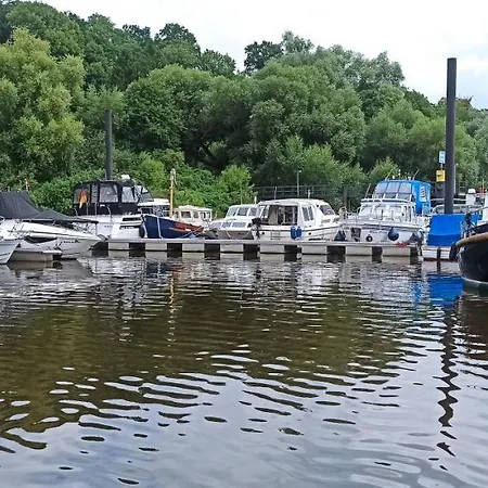 Hotel Kappoleni - ein Boot für dich Lauenburg Exterior foto